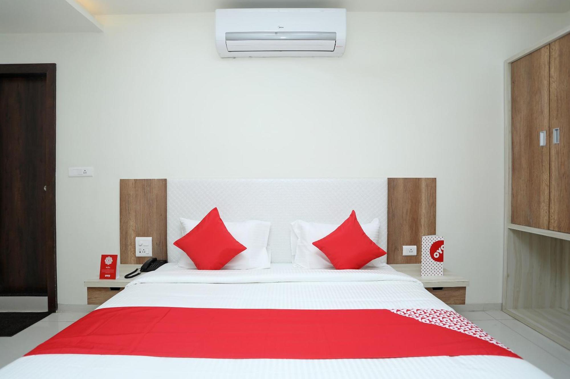 Super Hotel O Taste Of Temple Bhopal Eksteriør billede