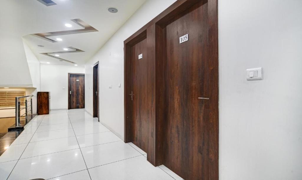 Super Hotel O Taste Of Temple Bhopal Eksteriør billede